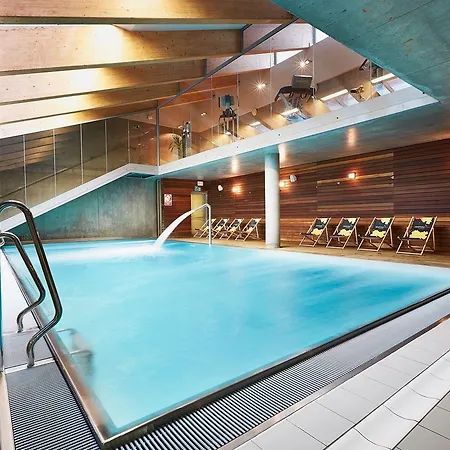 Polonia 科沃布热格