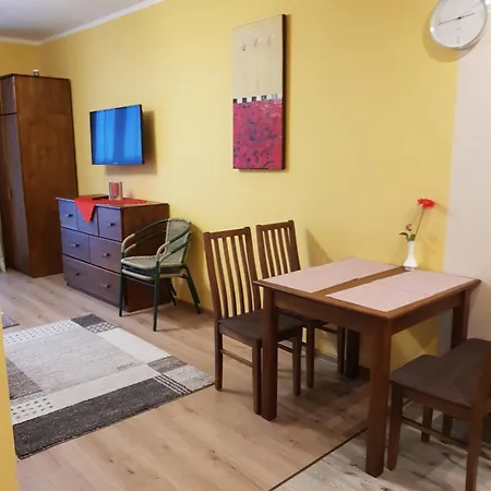 Polonia Διαμέρισμα